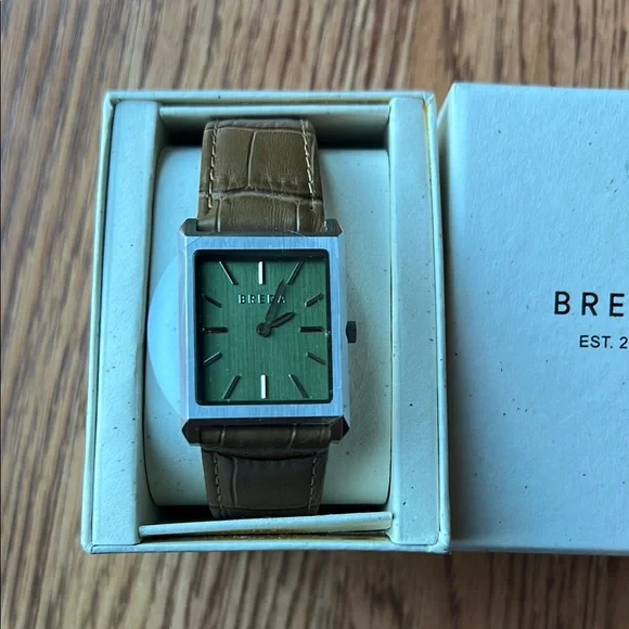 Breda Virgil (Croc Embossed) New in Box without Tags - Picture 1 of 6